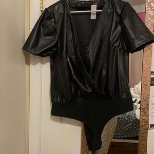 New York & Company Blouse/Bodysuit